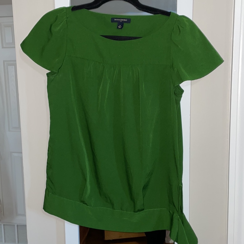 Green blouse